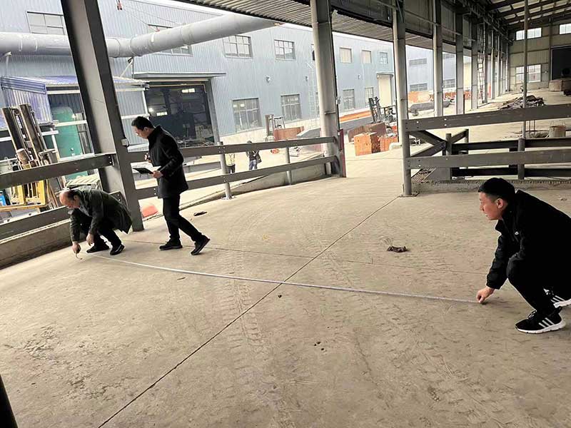 25噸熔鋁爐測(cè)量設(shè)計(jì)現(xiàn)場(chǎng)