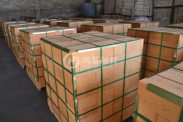耐火磚的常見(jiàn)種類和尺寸有哪些？